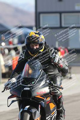 media/Oct-13-2025-Moto Forza (Mon) [[a66d839500]]/1-Around the Pits/